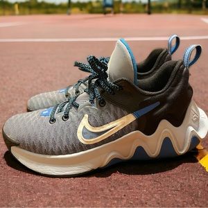 Men’s Giannis Immortality Size 7.5